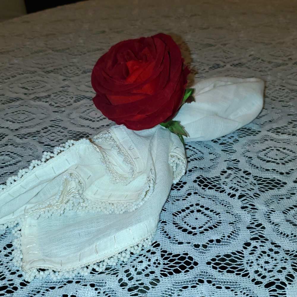 4 Rose Napkin Rings